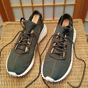 olive green adidas womens shoes